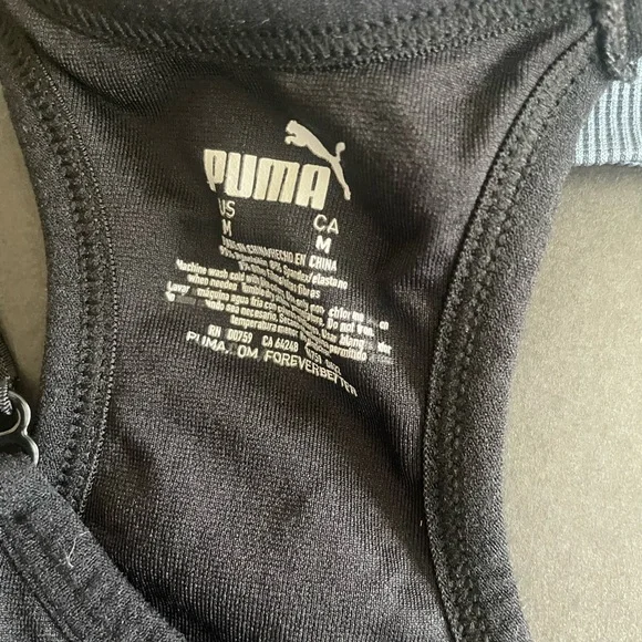 Puma, size M, sports bra bundle, preloved with signs of wash & wear - Picture 6 of 6